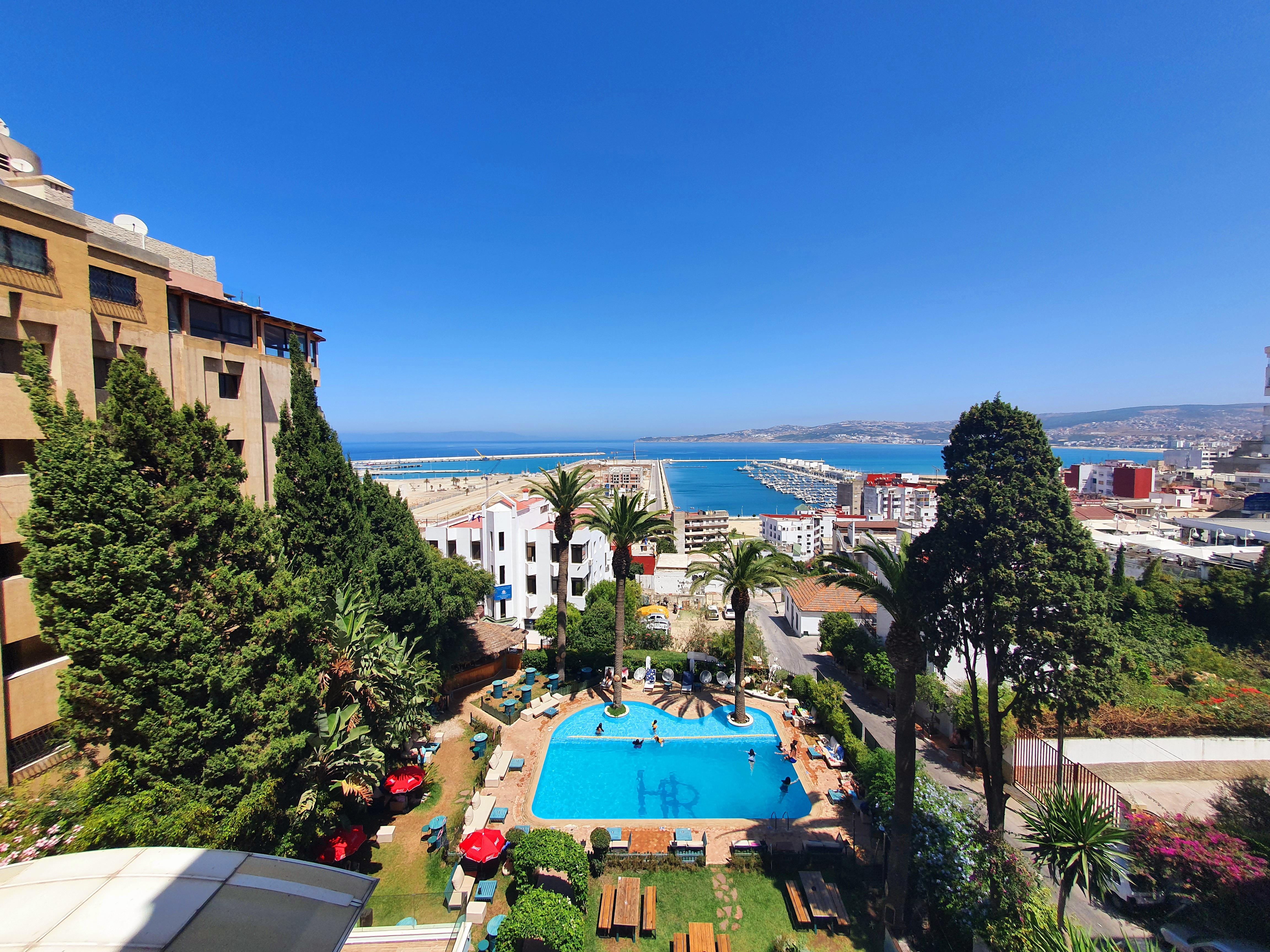 Hotel Rembrandt Tangier Bagian luar foto