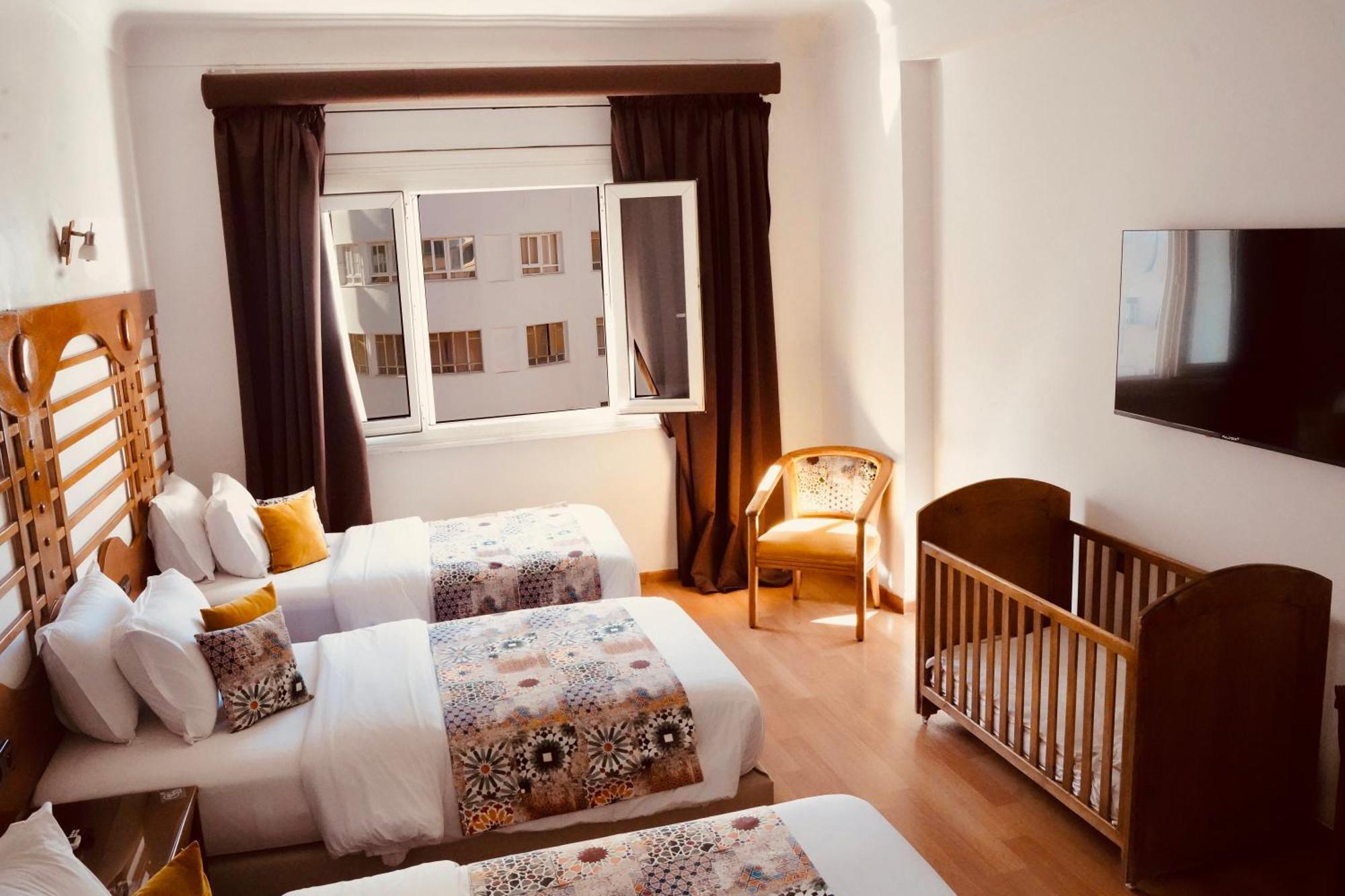 Hotel Rembrandt Tangier Bagian luar foto